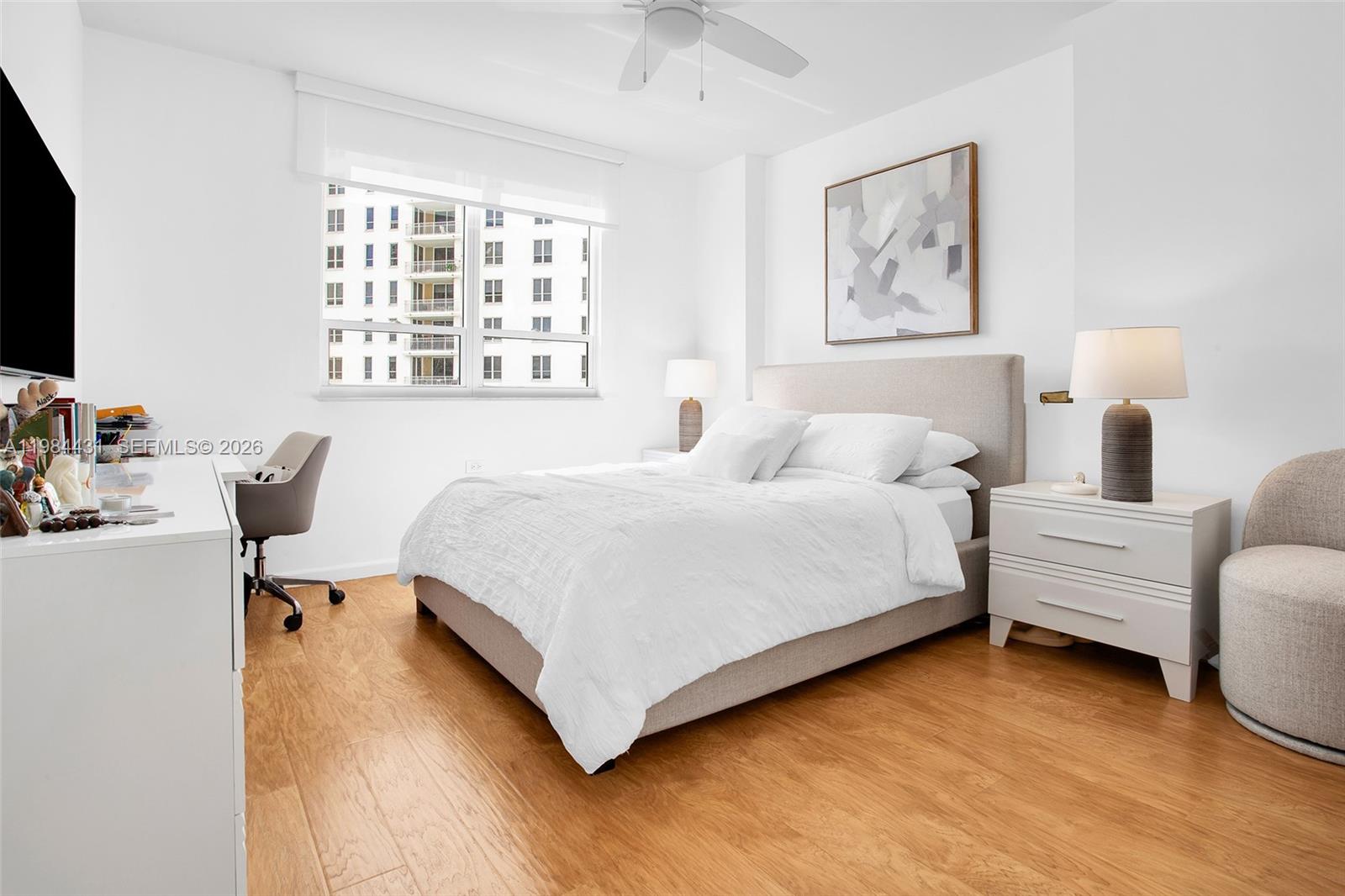 801 Brickell Key Blvd #907, Miami FL 33131