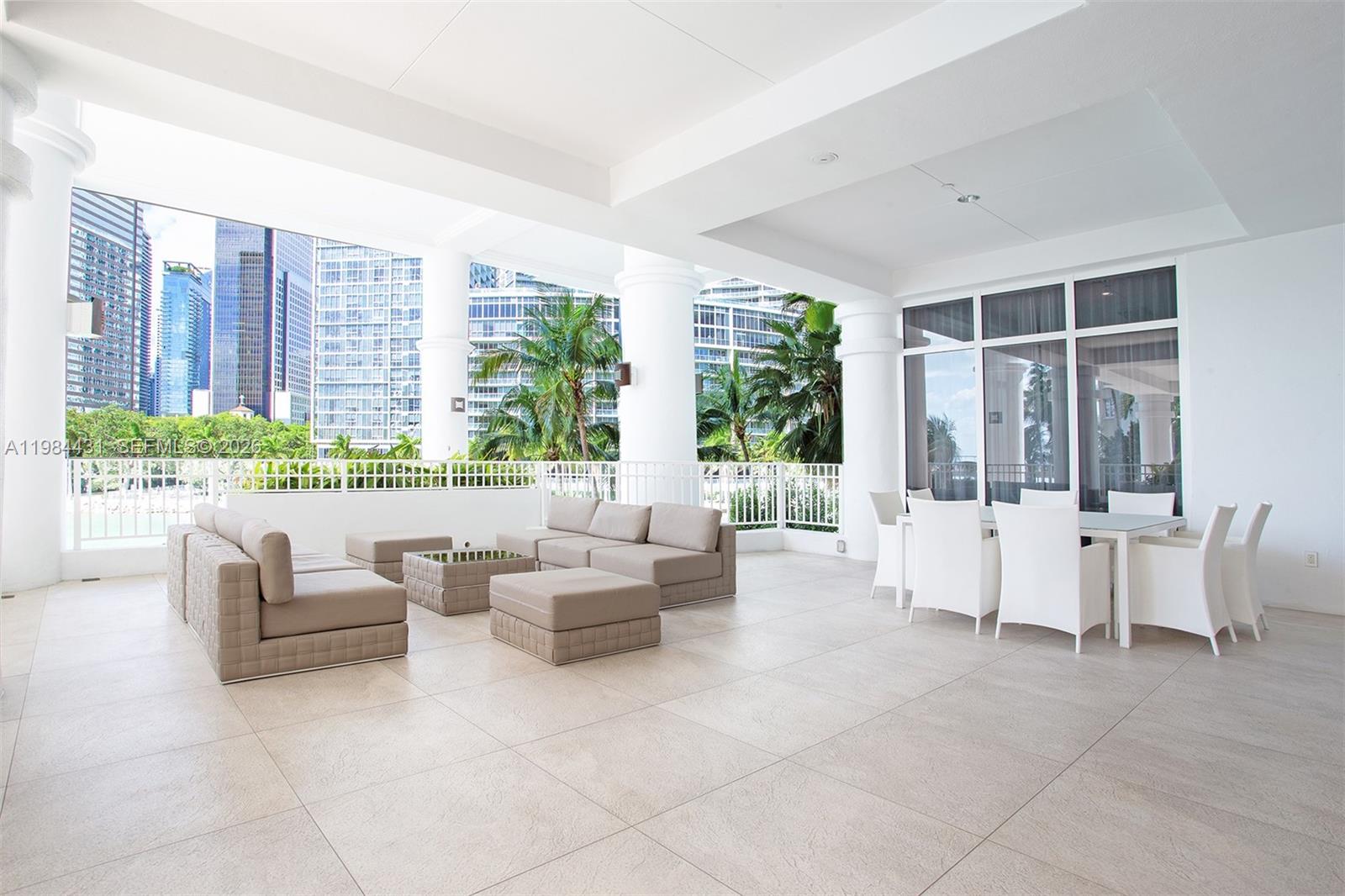 801 Brickell Key Blvd #907, Miami FL 33131