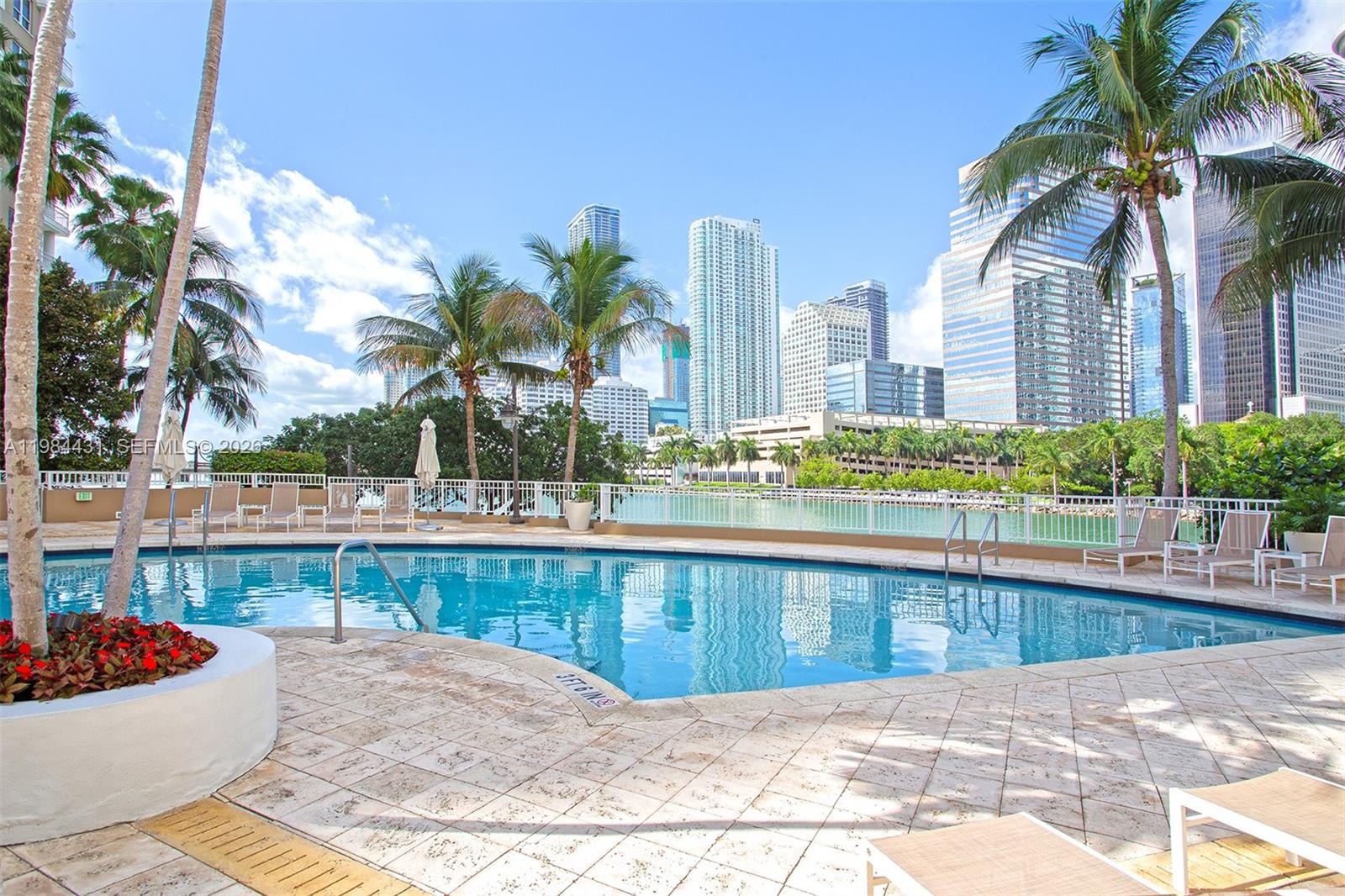 801 Brickell Key Blvd #907, Miami FL 33131