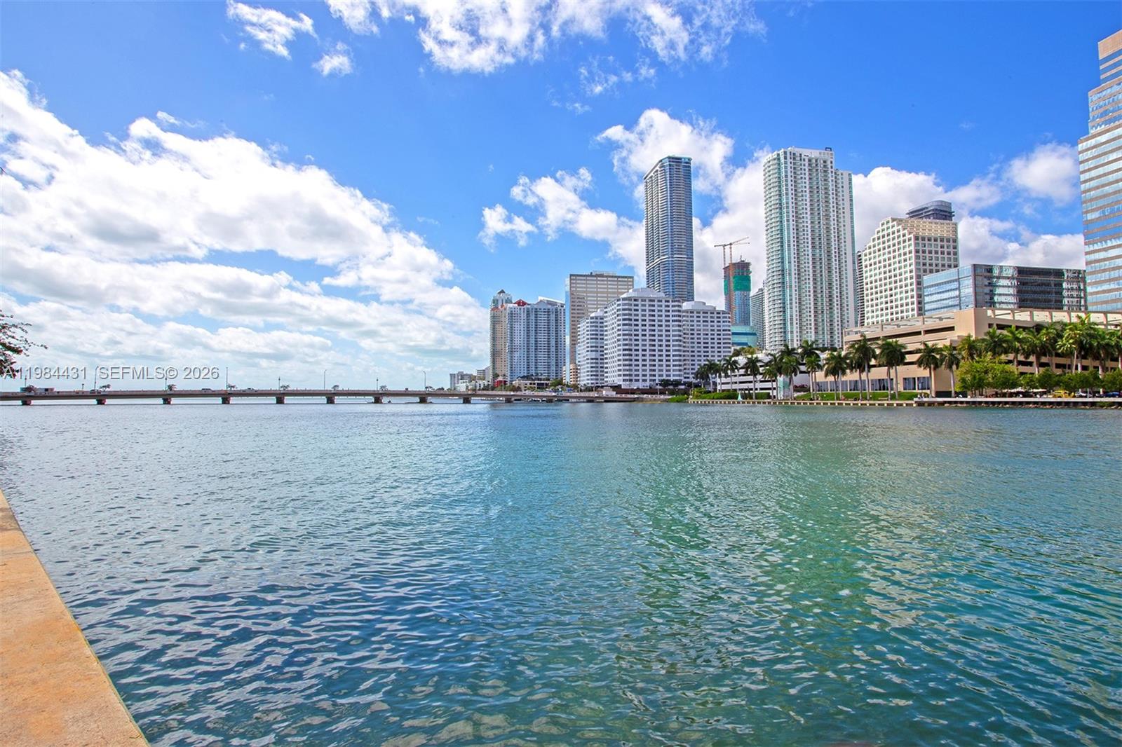 801 Brickell Key Blvd #907, Miami FL 33131