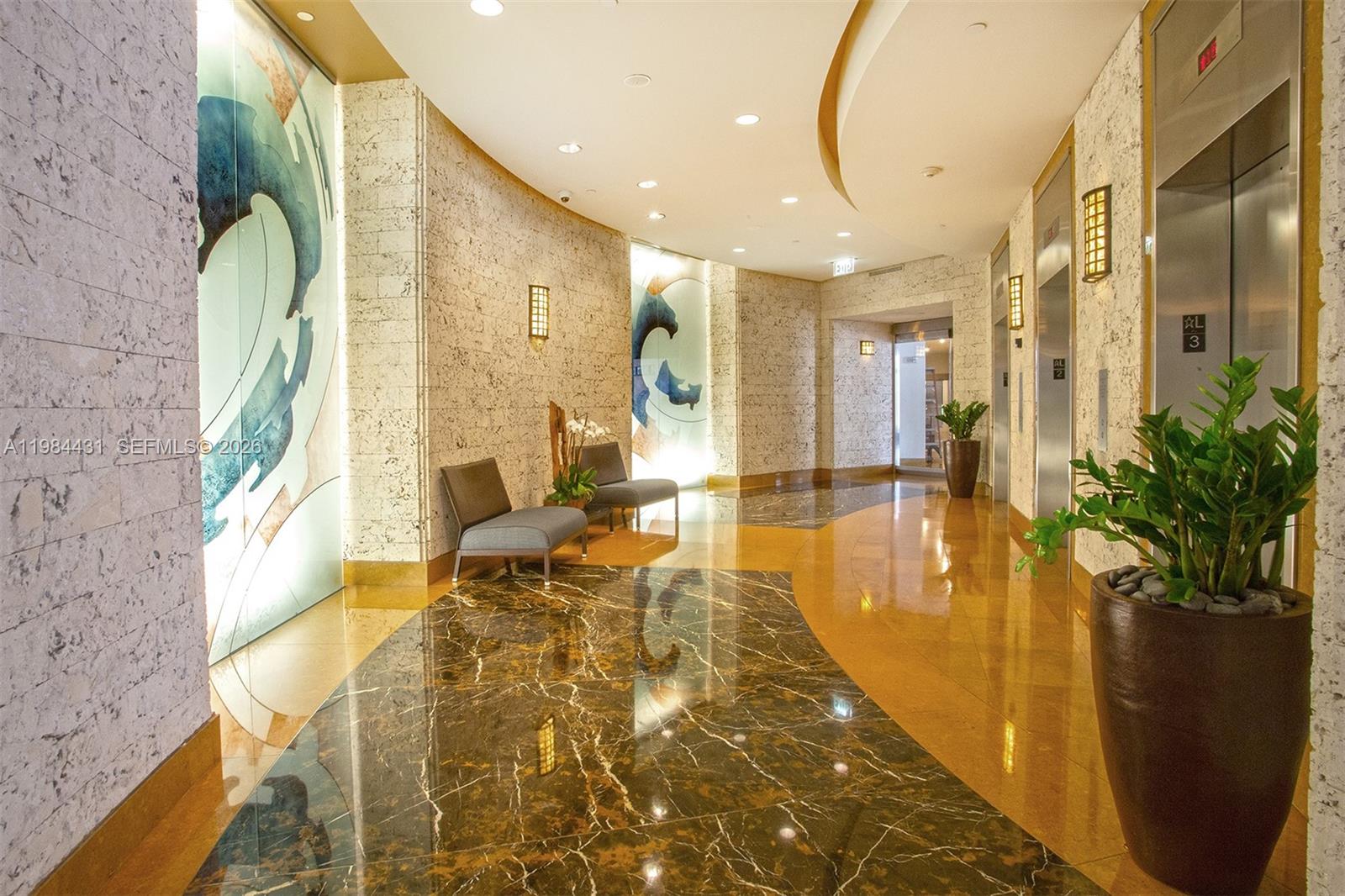 801 Brickell Key Blvd #907, Miami FL 33131