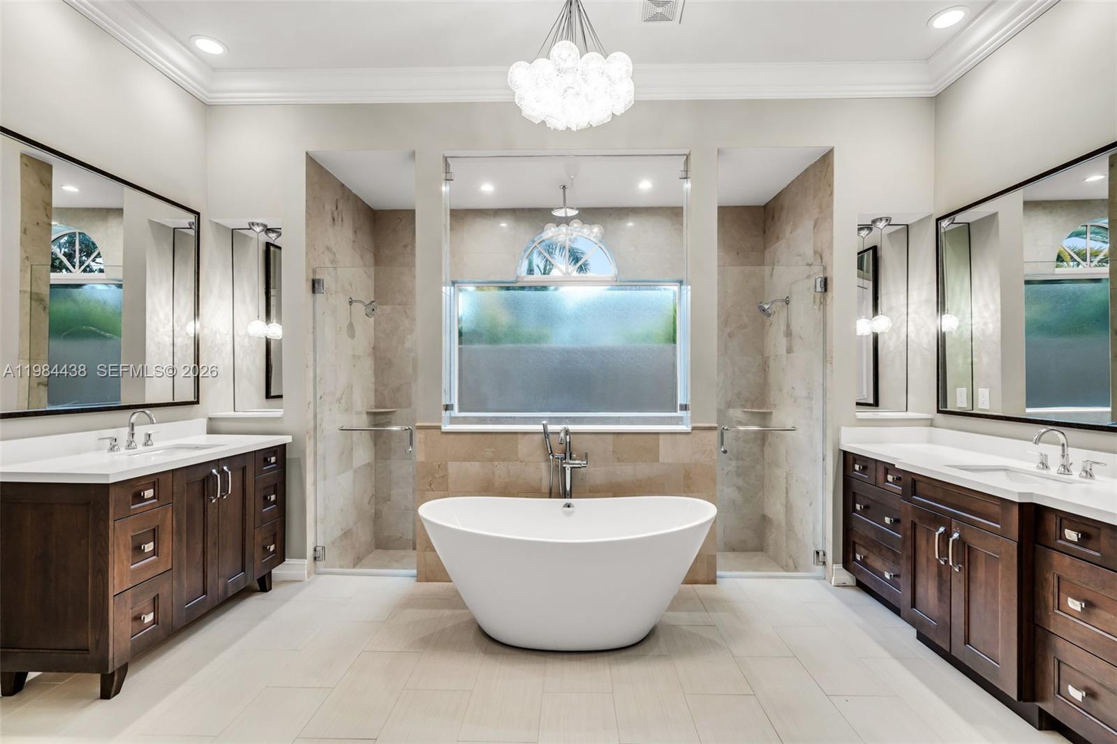 10291 Sweet Bay St, Plantation FL 33324