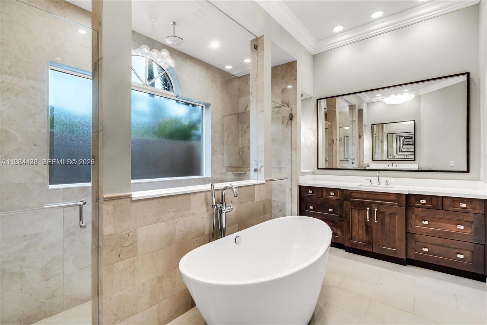 10291 Sweet Bay St, Plantation FL 33324