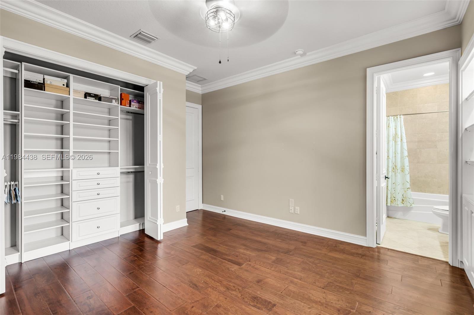 10291 Sweet Bay St, Plantation FL 33324
