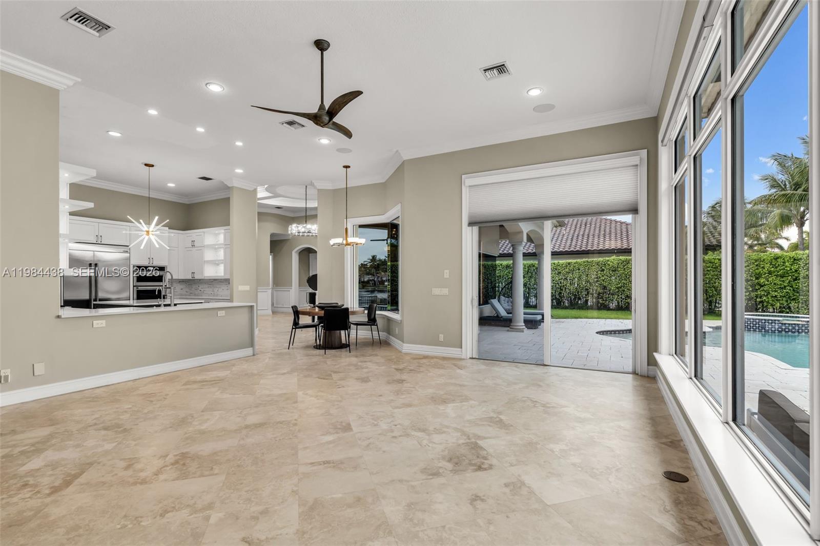 10291 Sweet Bay St, Plantation FL 33324