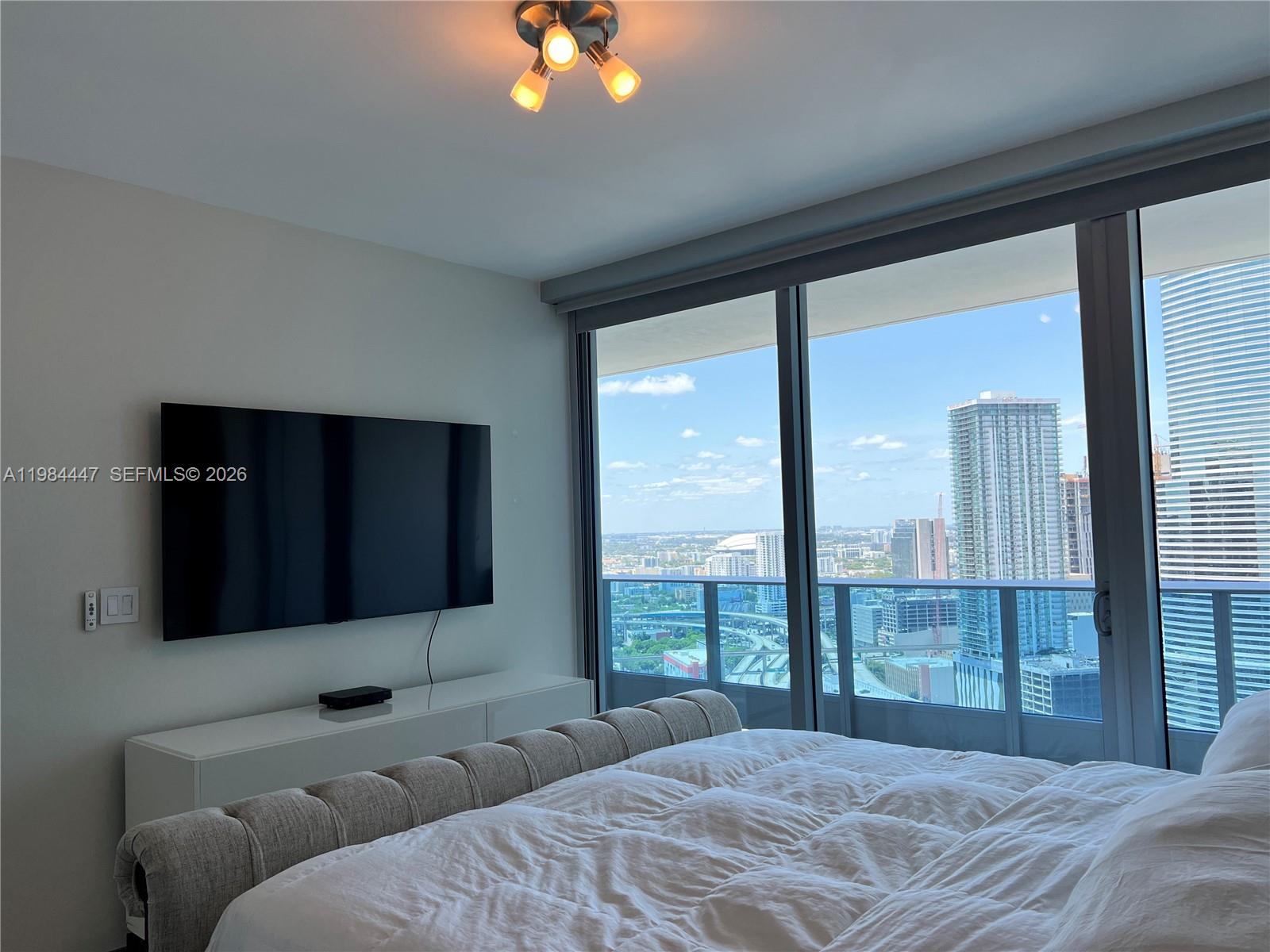 200 Biscayne Boulevard Way #3610, Miami FL 33131