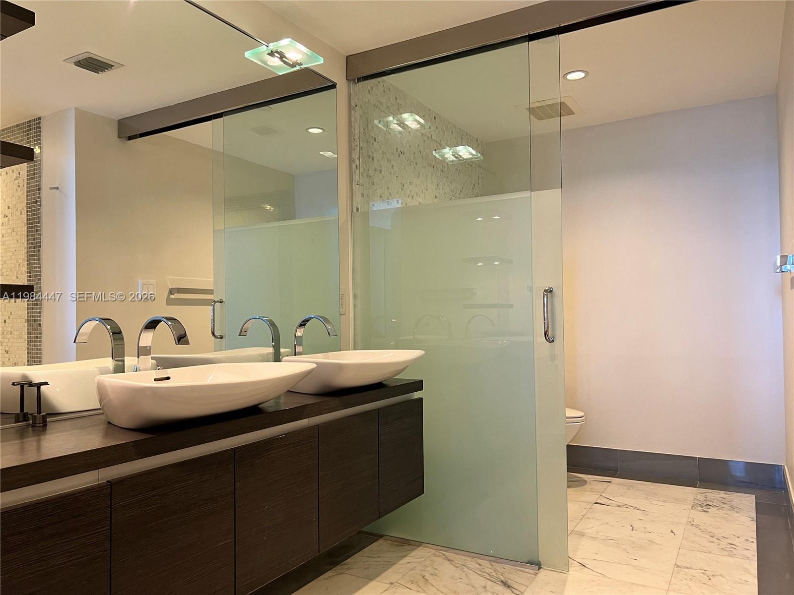 200 Biscayne Boulevard Way #3610, Miami FL 33131