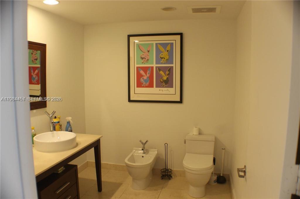 495 Brickell Ave #5006, Miami FL 33131