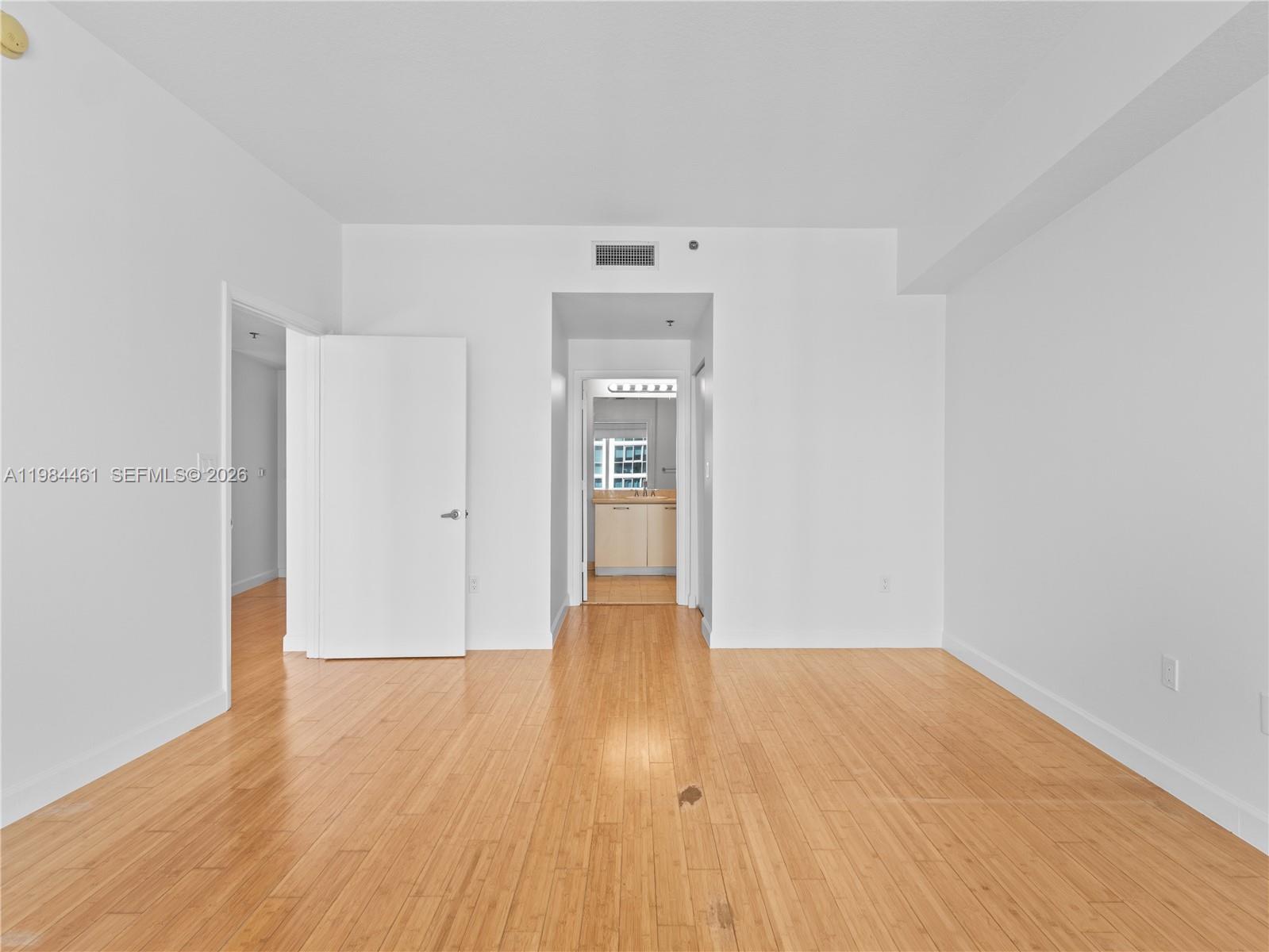 6515 Collins Ave #1610, Miami Beach FL 33141