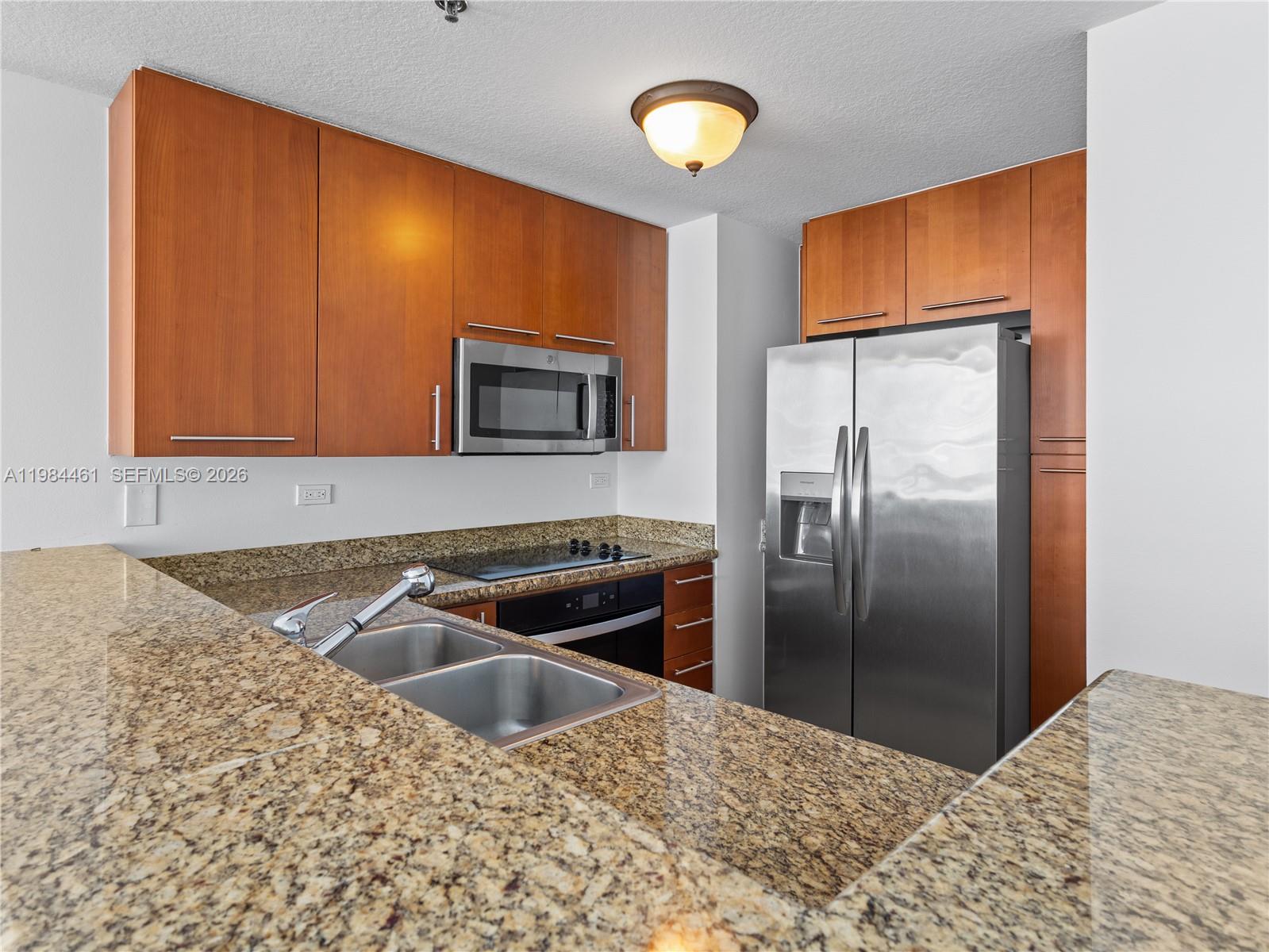6515 Collins Ave #1610, Miami Beach FL 33141
