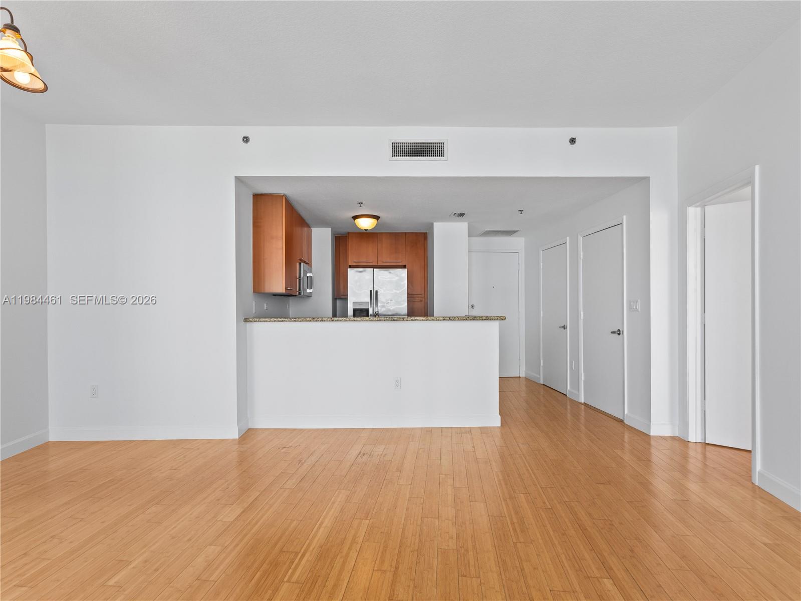 6515 Collins Ave #1610, Miami Beach FL 33141