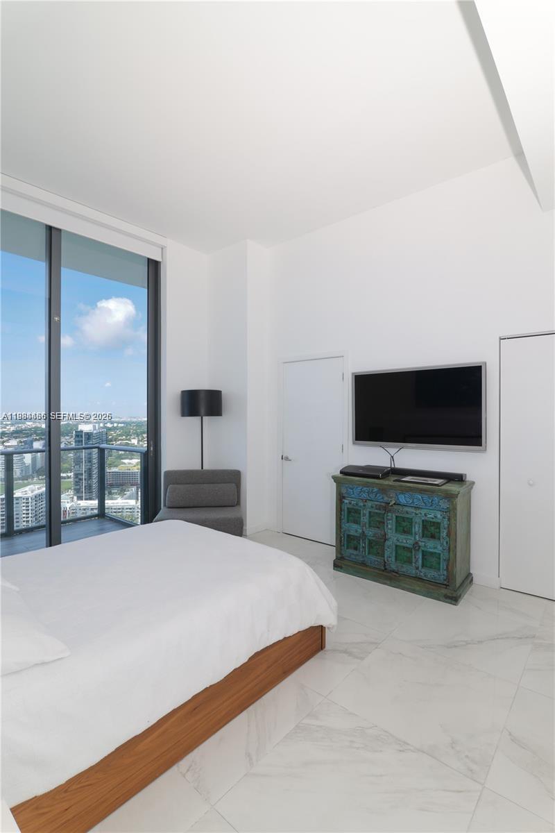 501 NE 31st St #4008, Miami FL 33137