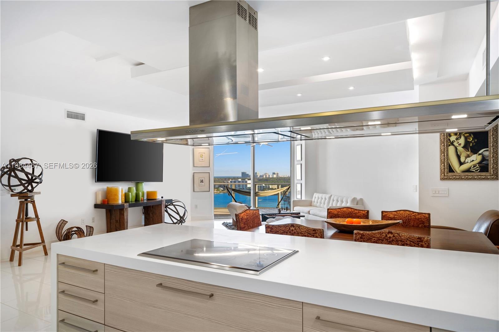 17301 Biscayne Blvd #1803, North Miami Beach FL 33160