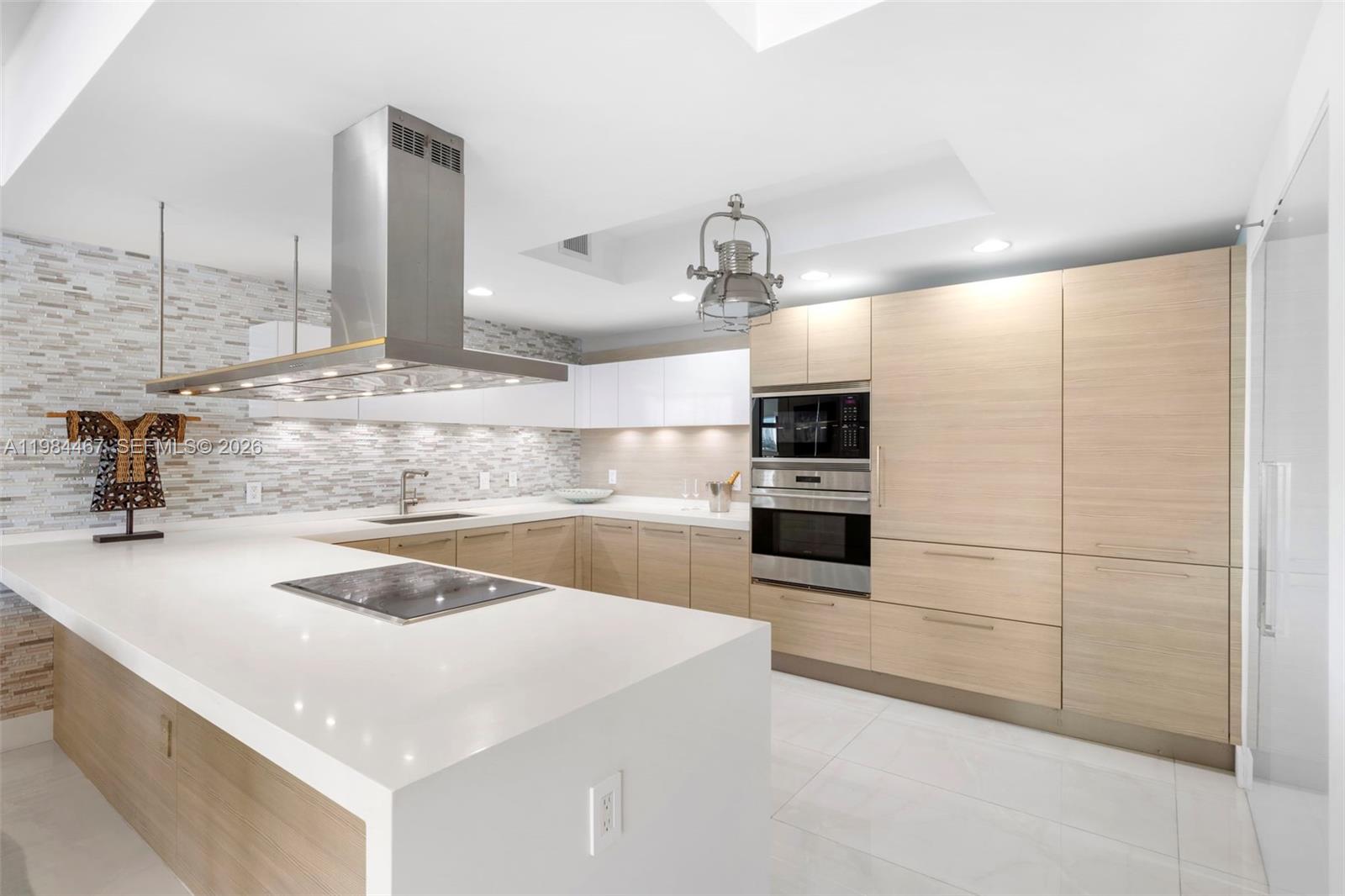 17301 Biscayne Blvd #1803, North Miami Beach FL 33160