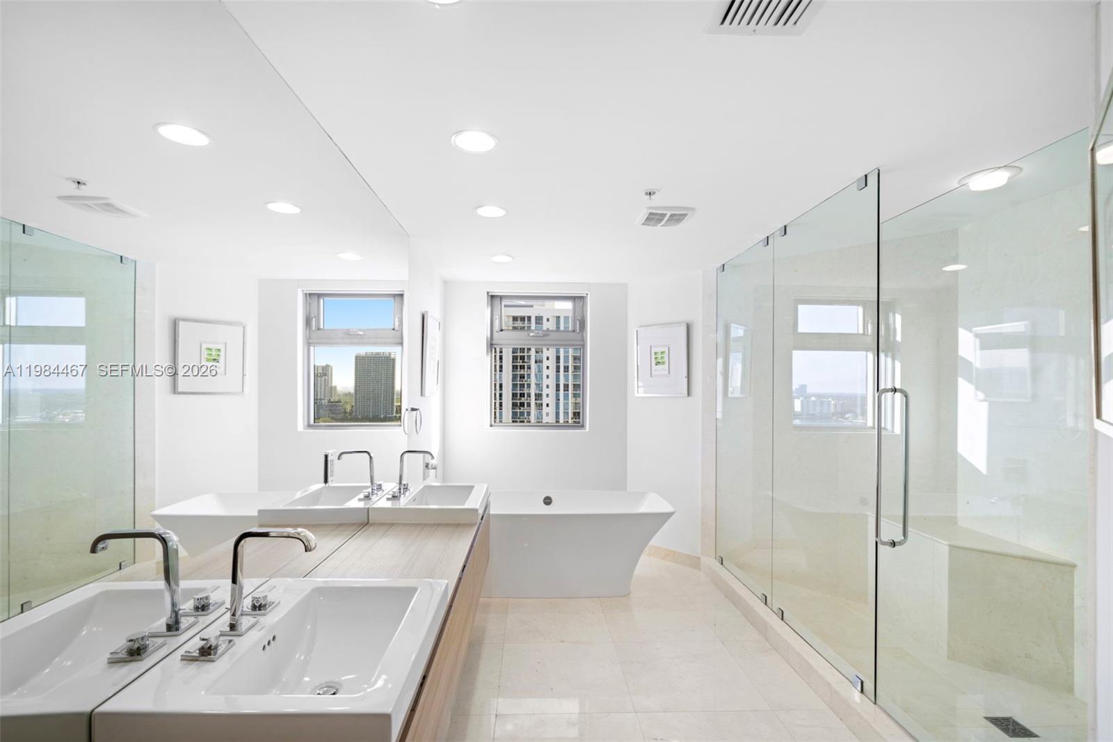 17301 Biscayne Blvd #1803, North Miami Beach FL 33160