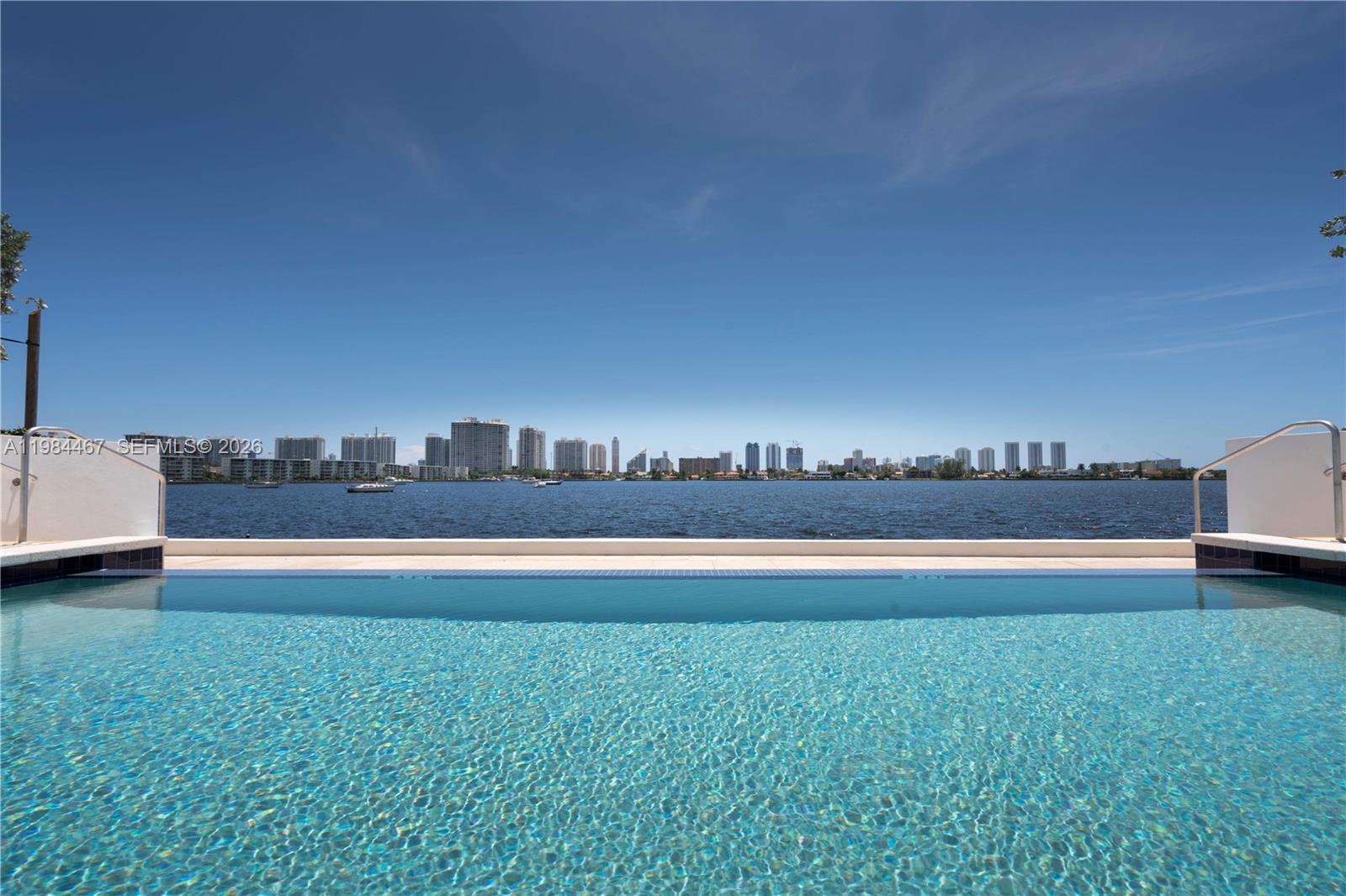 17301 Biscayne Blvd #1803, North Miami Beach FL 33160