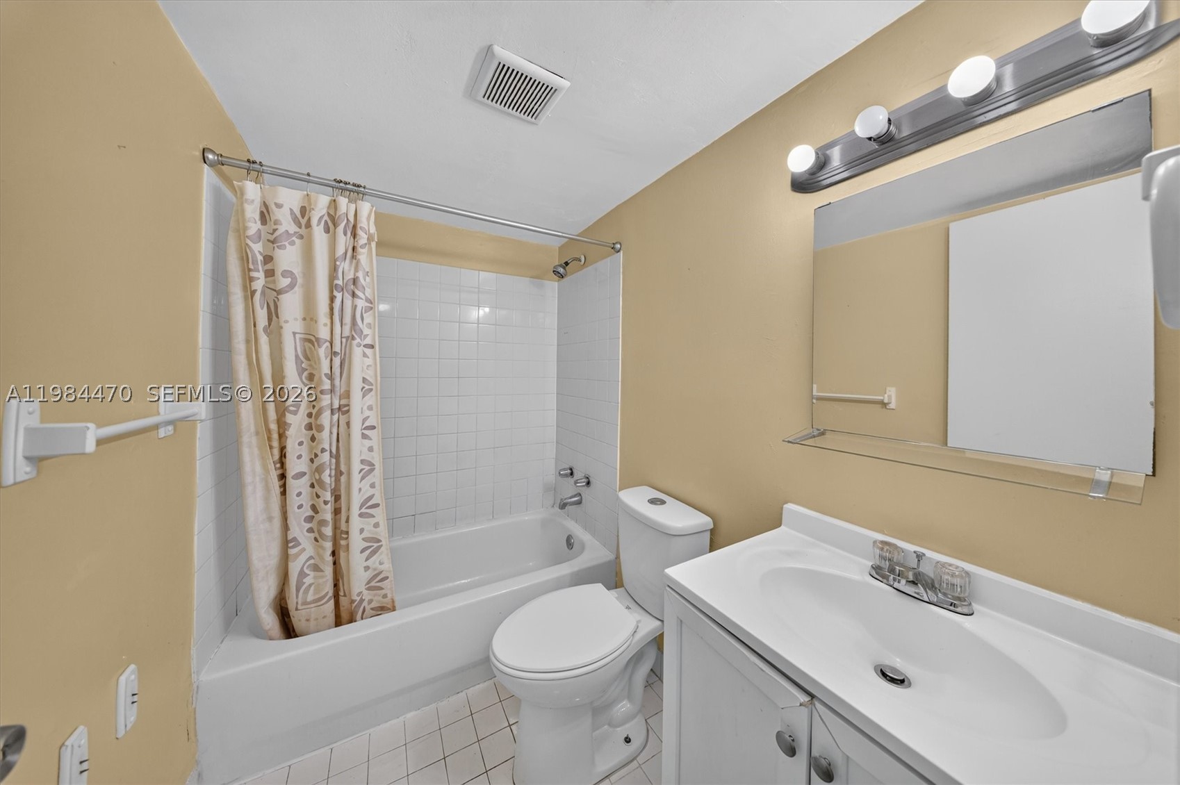 505 NW 177th St #103, Miami Gardens FL 33169