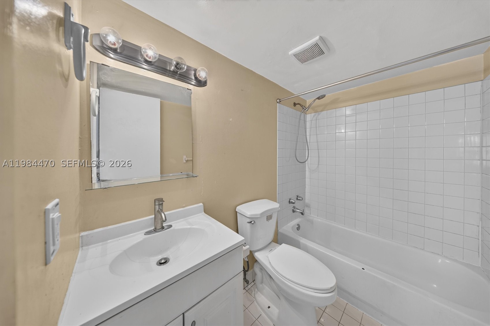 505 NW 177th St #103, Miami Gardens FL 33169
