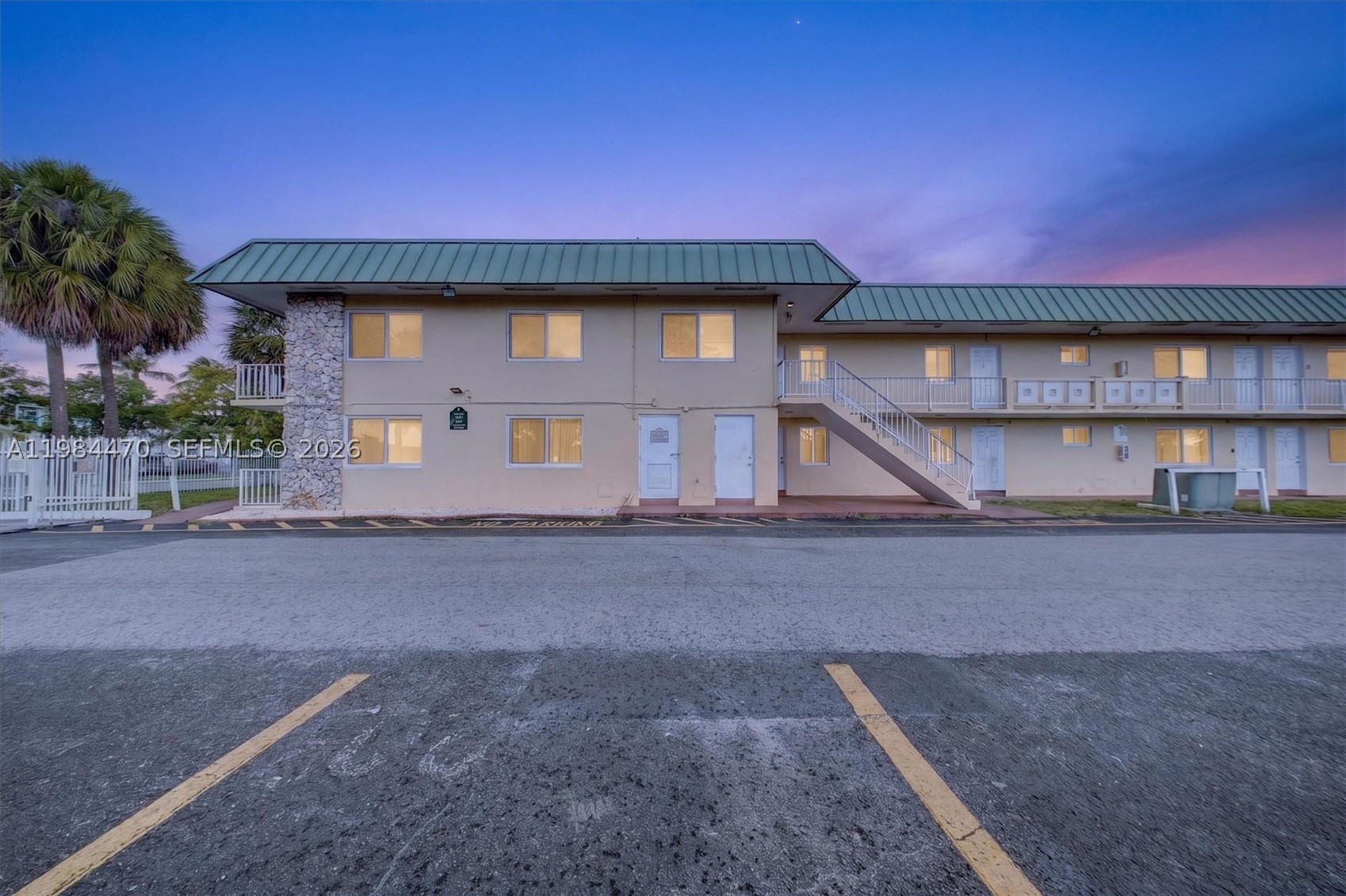 505 NW 177th St #103, Miami Gardens FL 33169