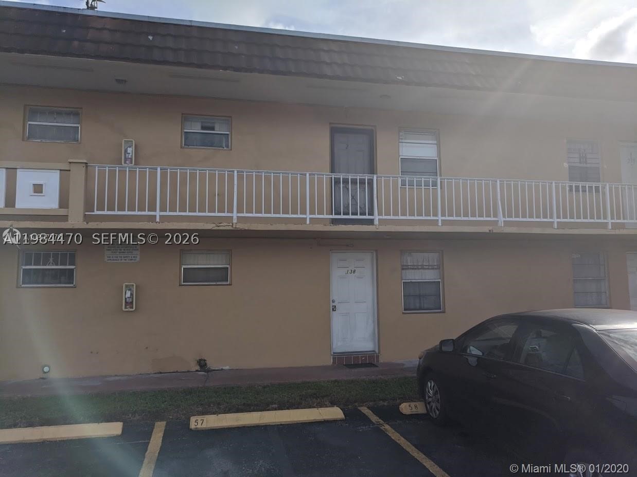 505 NW 177th St #103, Miami Gardens FL 33169