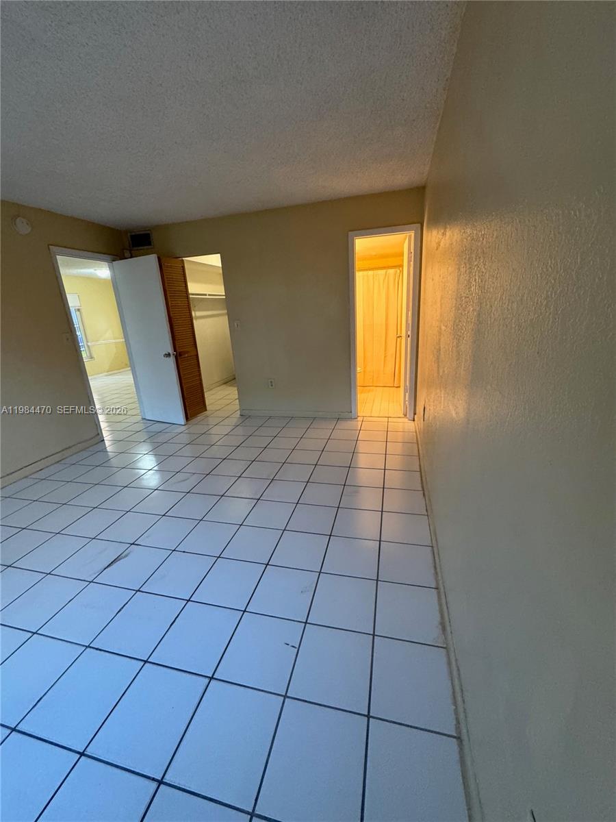 505 NW 177th St #103, Miami Gardens FL 33169