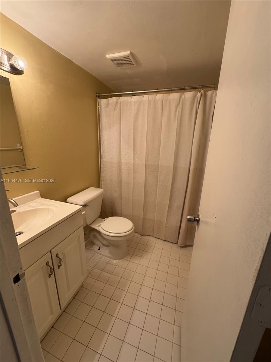 505 NW 177th St #103, Miami Gardens FL 33169