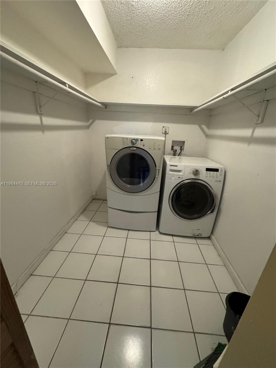505 NW 177th St #103, Miami Gardens FL 33169