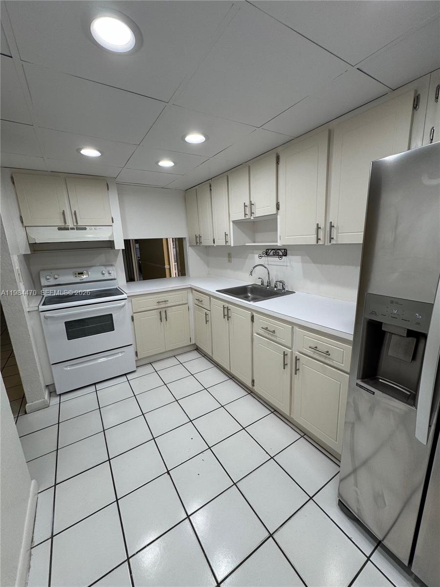 505 NW 177th St #103, Miami Gardens FL 33169
