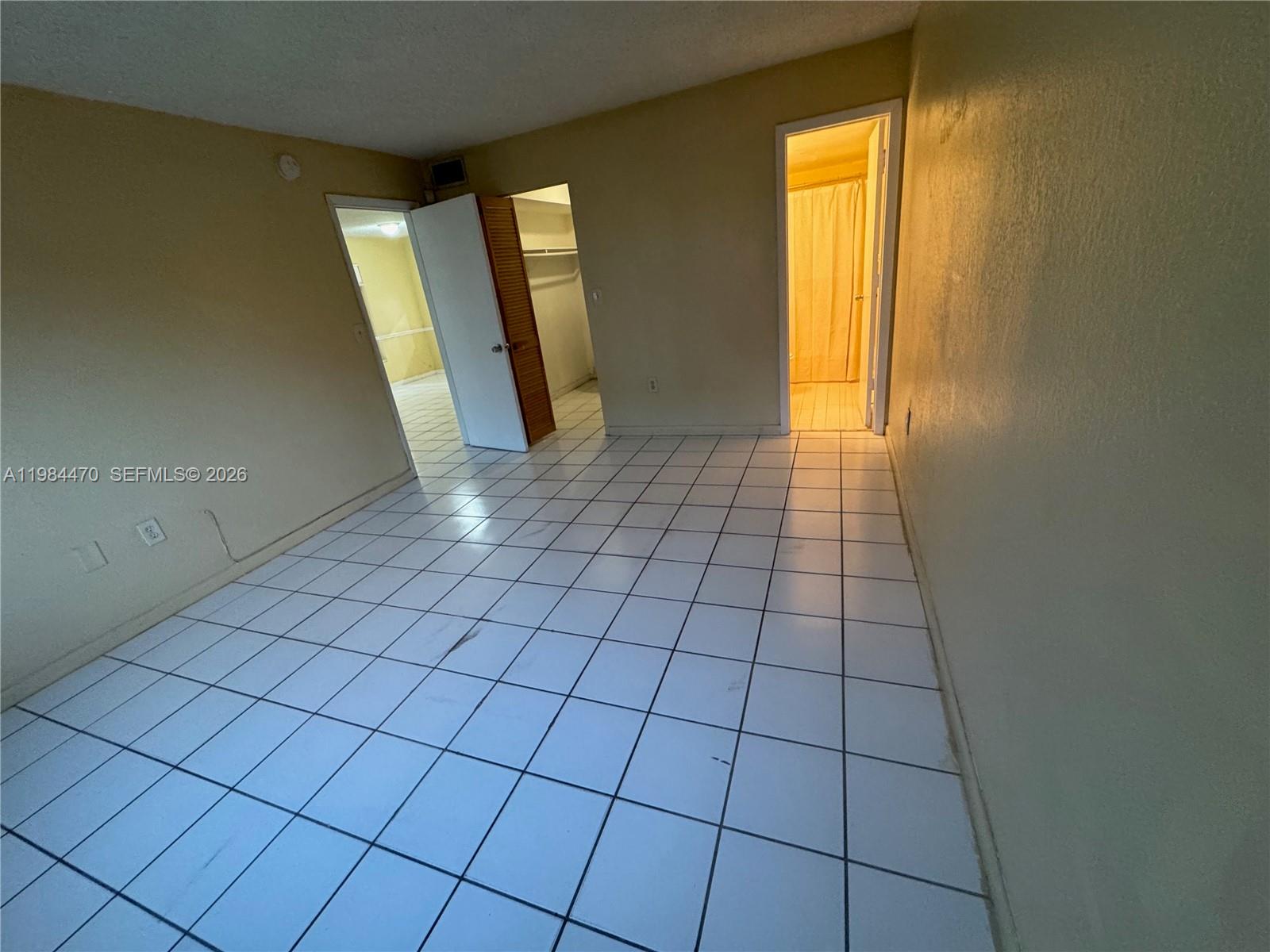 505 NW 177th St #103, Miami Gardens FL 33169