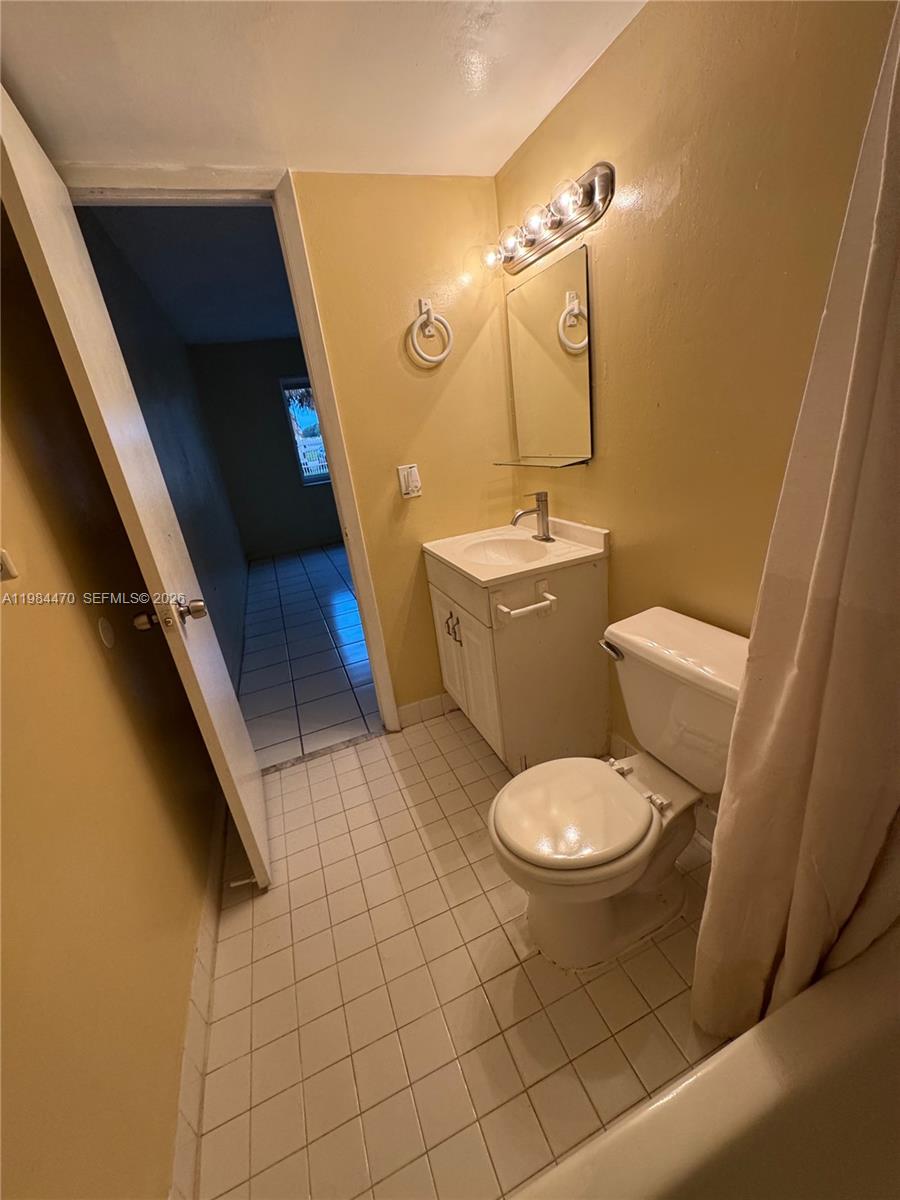 505 NW 177th St #103, Miami Gardens FL 33169