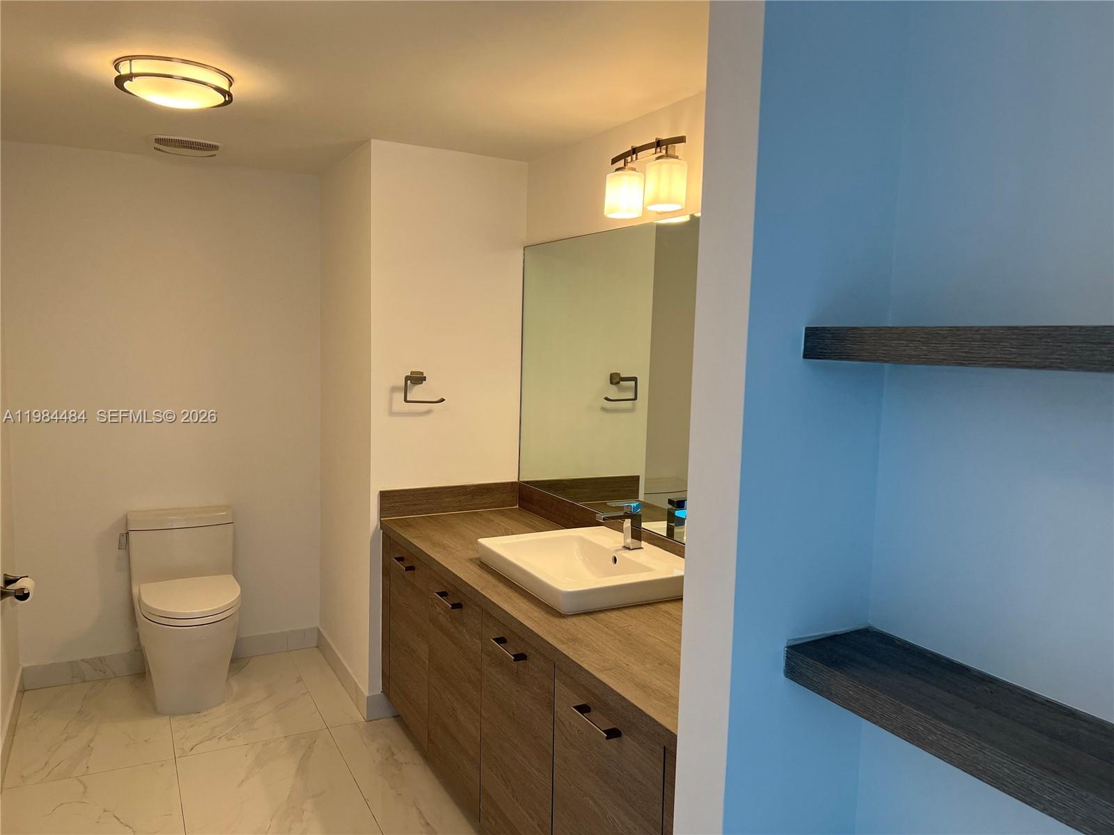 400 Sunny Isles Blvd #1105, Sunny Isles Beach FL 33160