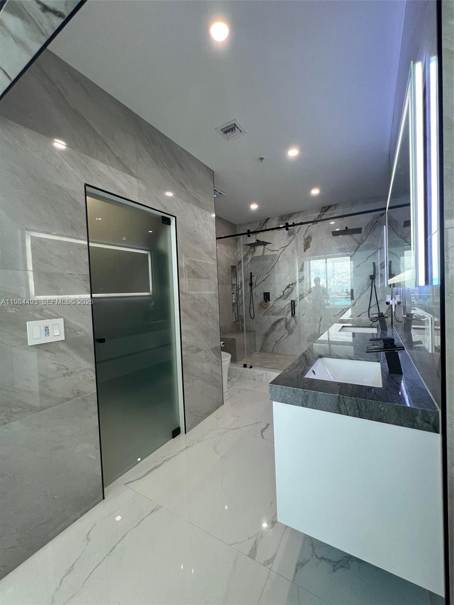 7910 Harbor Island Dr #1202, North Bay Village FL 33141