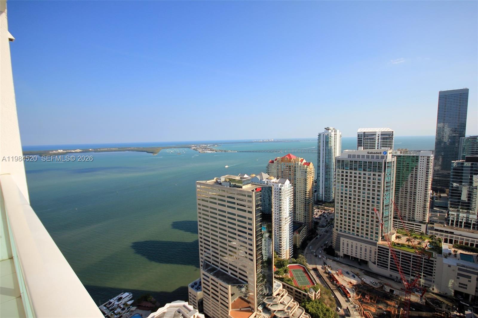 950 Brickell Bay Dr #4709, Miami FL 33131