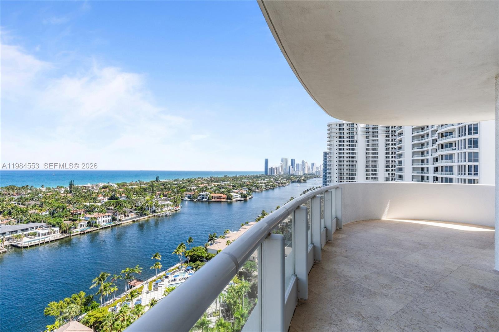 21200 Point Pl #1901, Aventura FL 33180