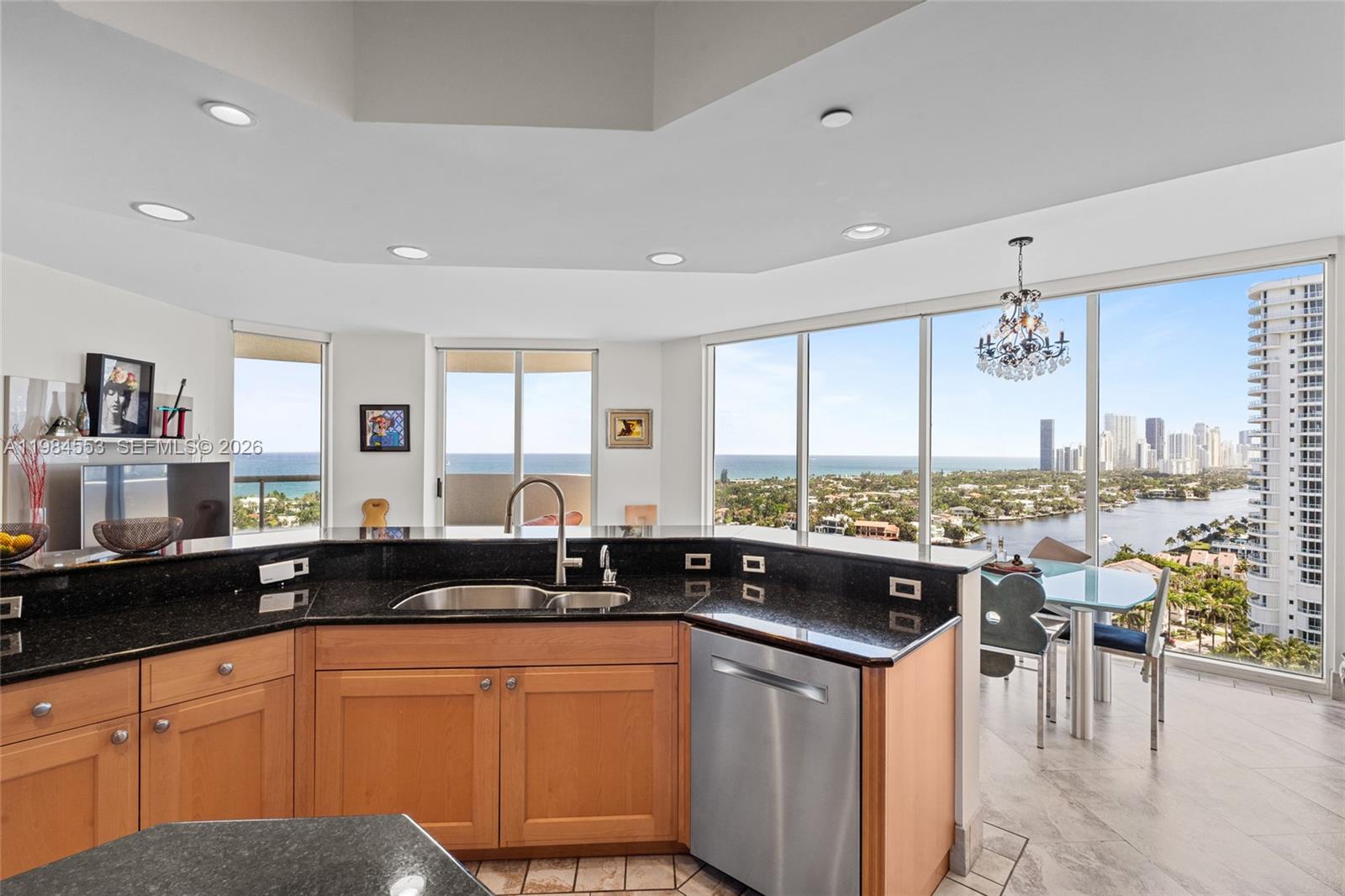 21200 Point Pl #1901, Aventura FL 33180