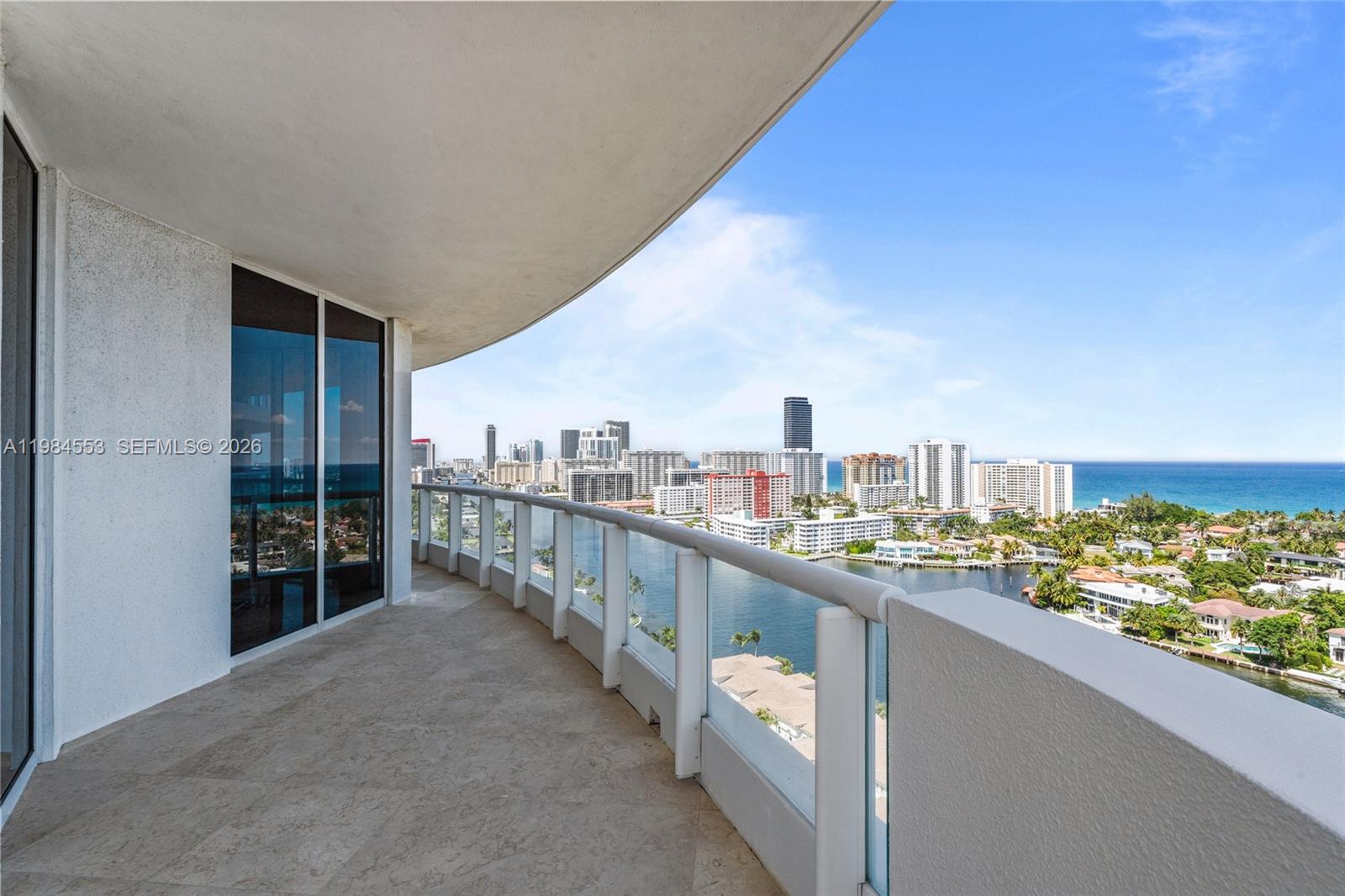 21200 Point Pl #1901, Aventura FL 33180