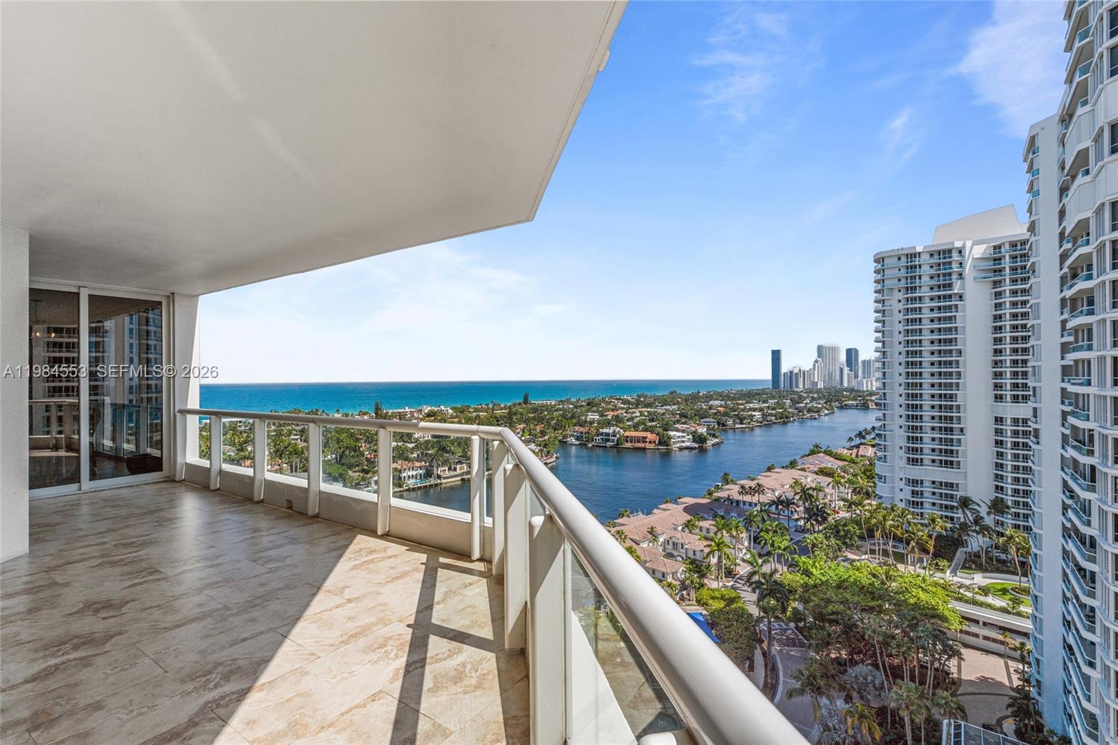 21200 Point Pl #1901, Aventura FL 33180