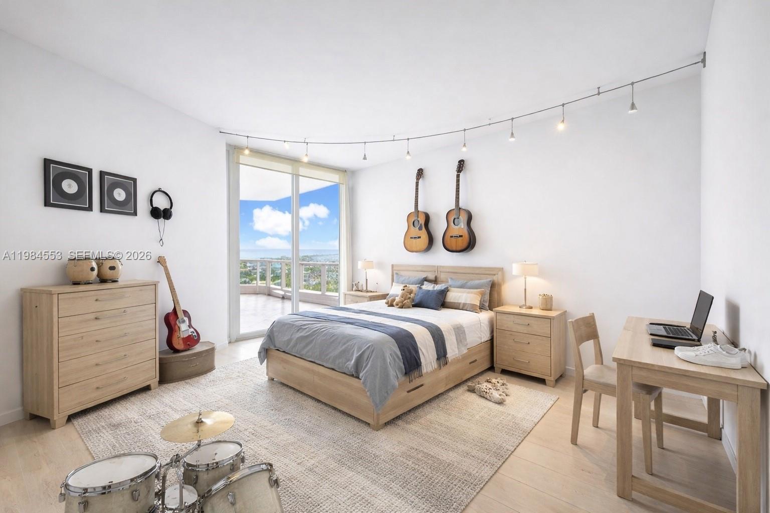 21200 Point Pl #1901, Aventura FL 33180