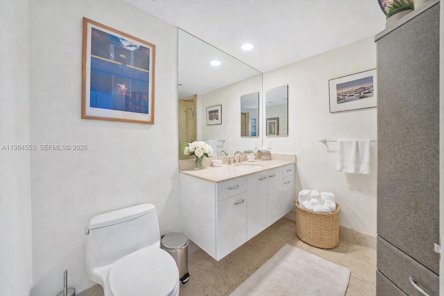 21200 Point Pl #1901, Aventura FL 33180