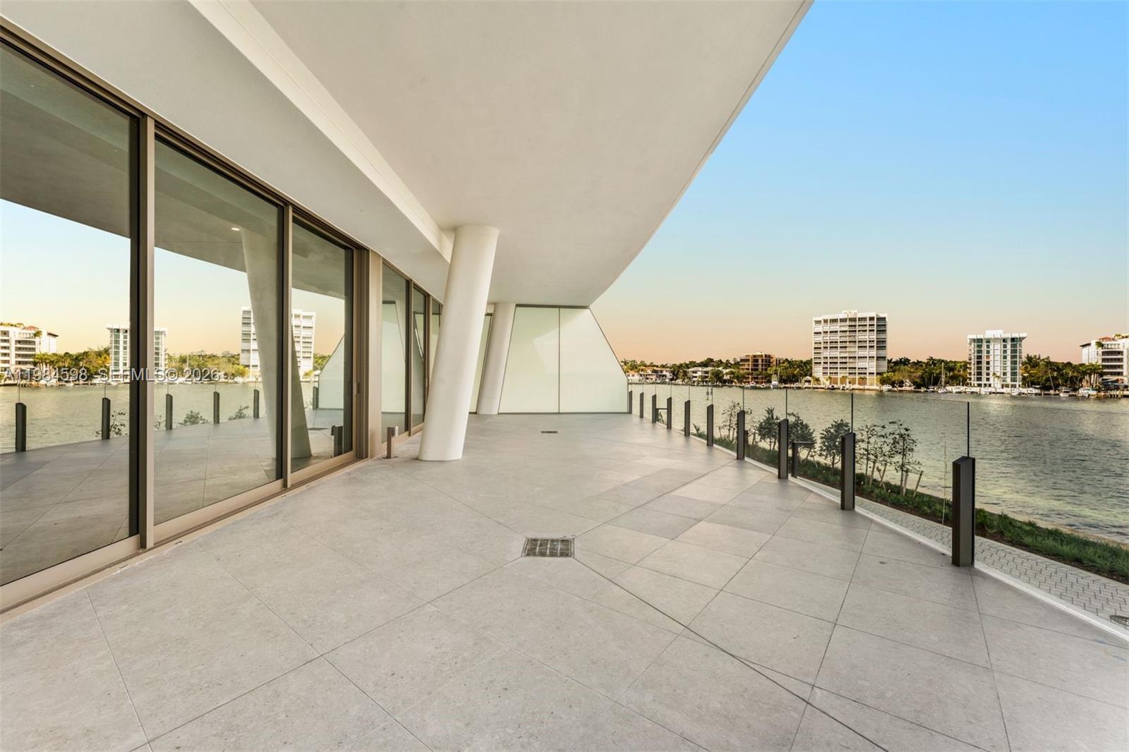 5 Grove Isle Dr #L204, Coconut Grove FL 33133