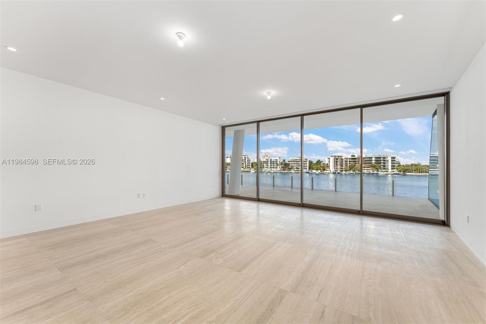 5 Grove Isle Dr #L204, Coconut Grove FL 33133