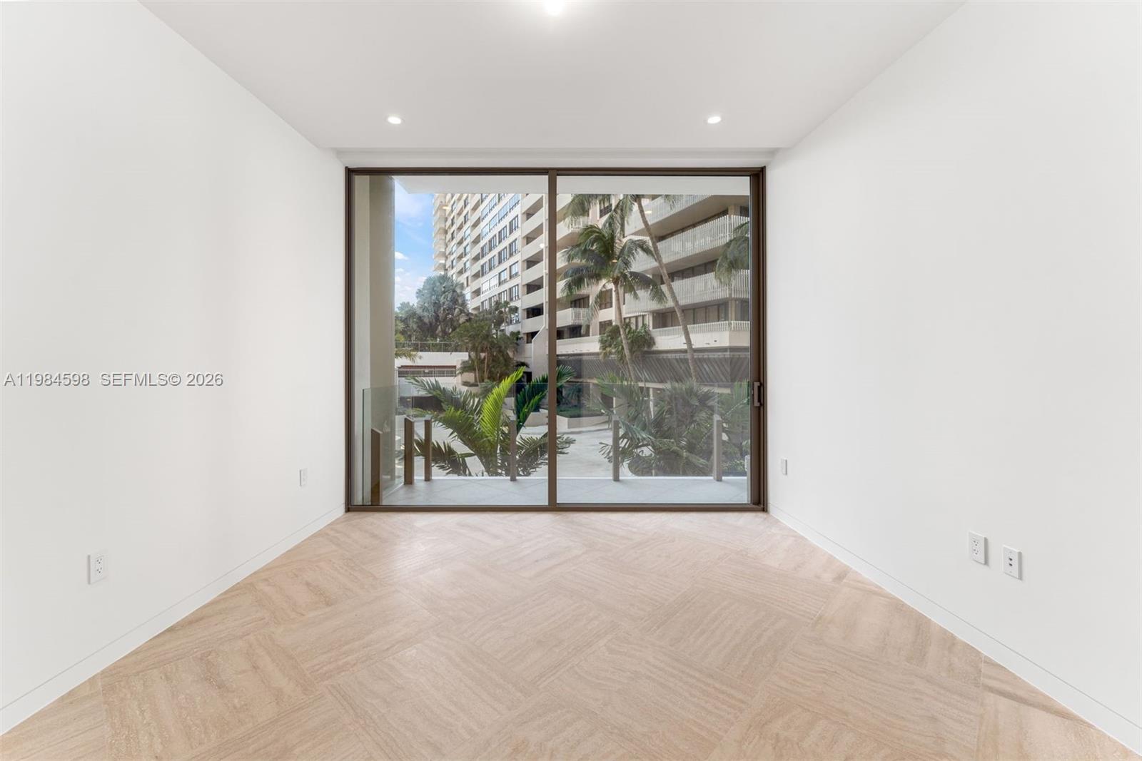 5 Grove Isle Dr #L204, Coconut Grove FL 33133