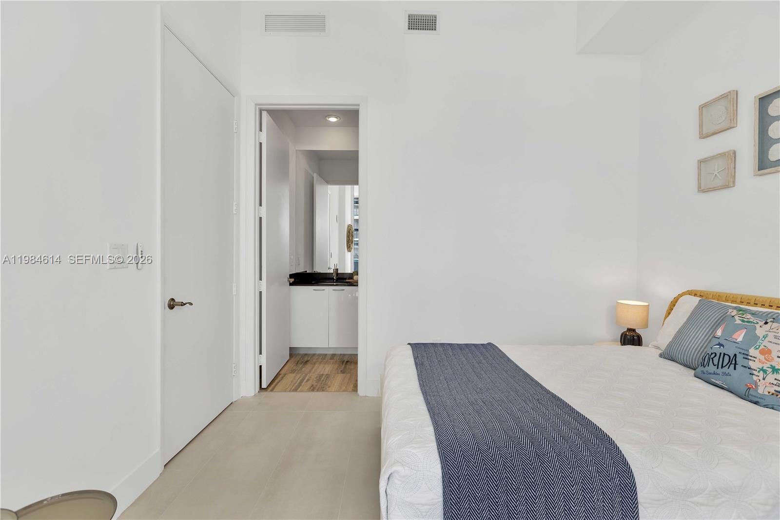 Sunny Isles Beach FL 33160 - A11984614