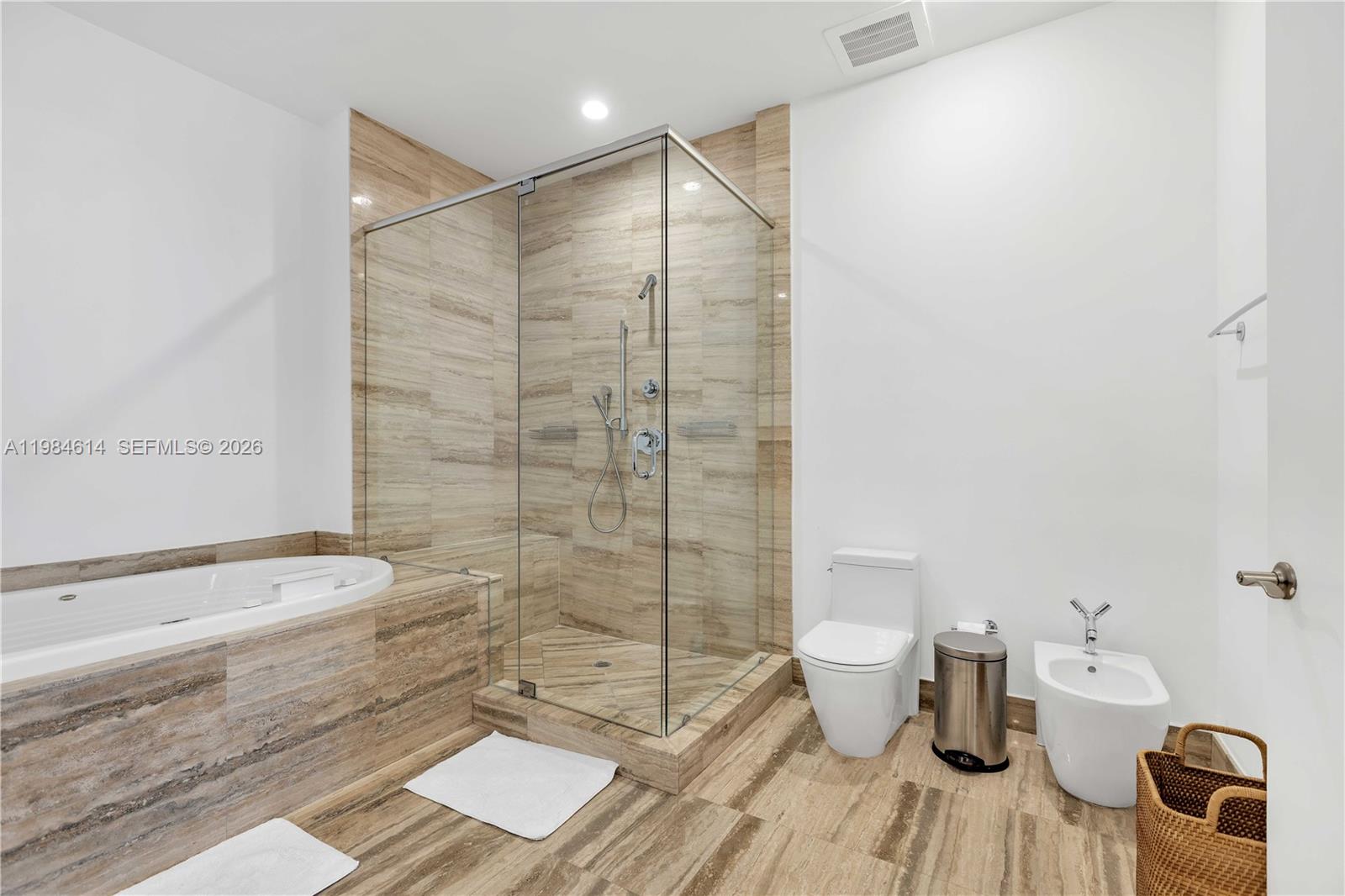 Sunny Isles Beach FL 33160 - A11984614
