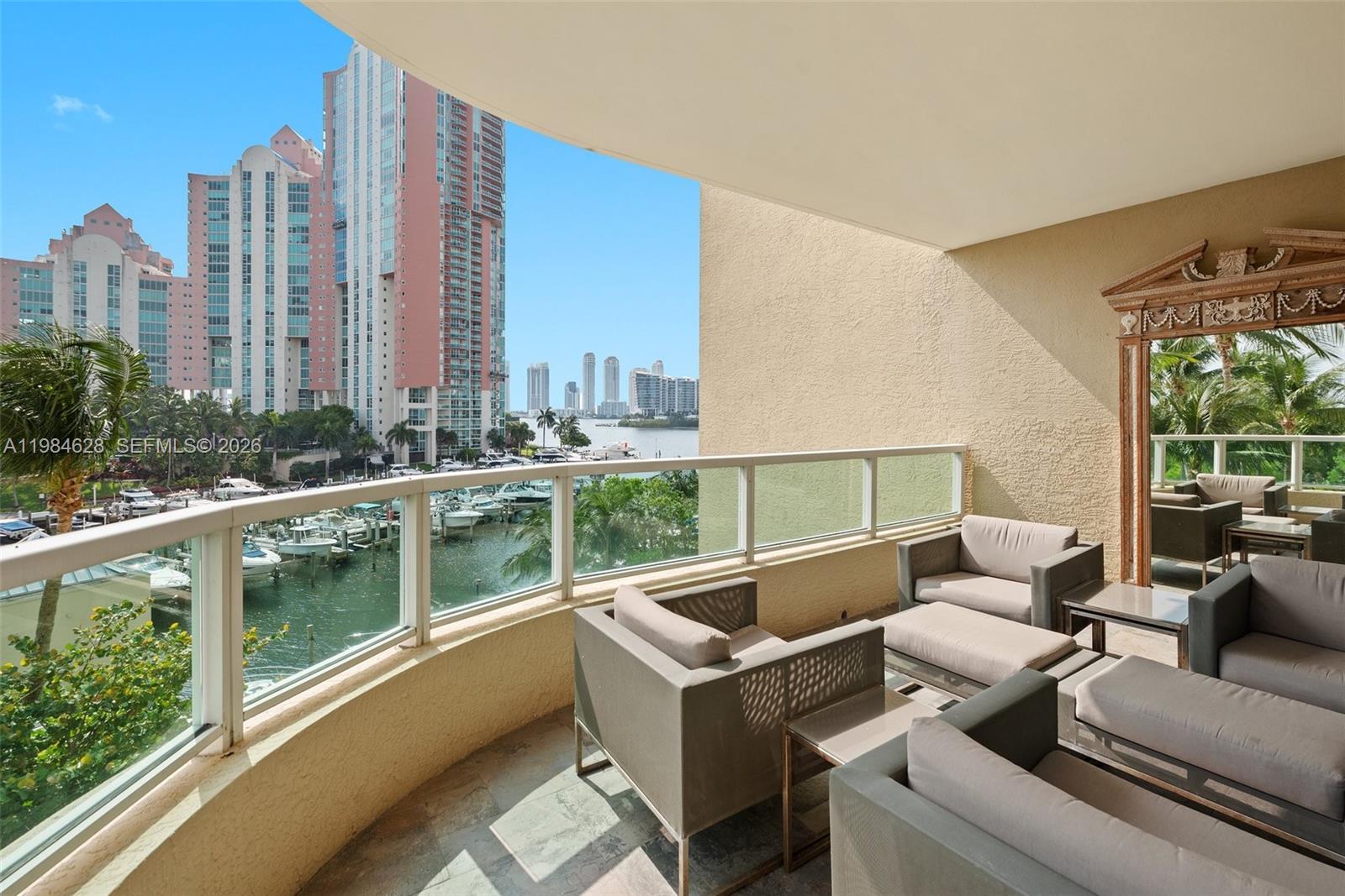 3340 NE 190th St #504, Aventura FL 33180