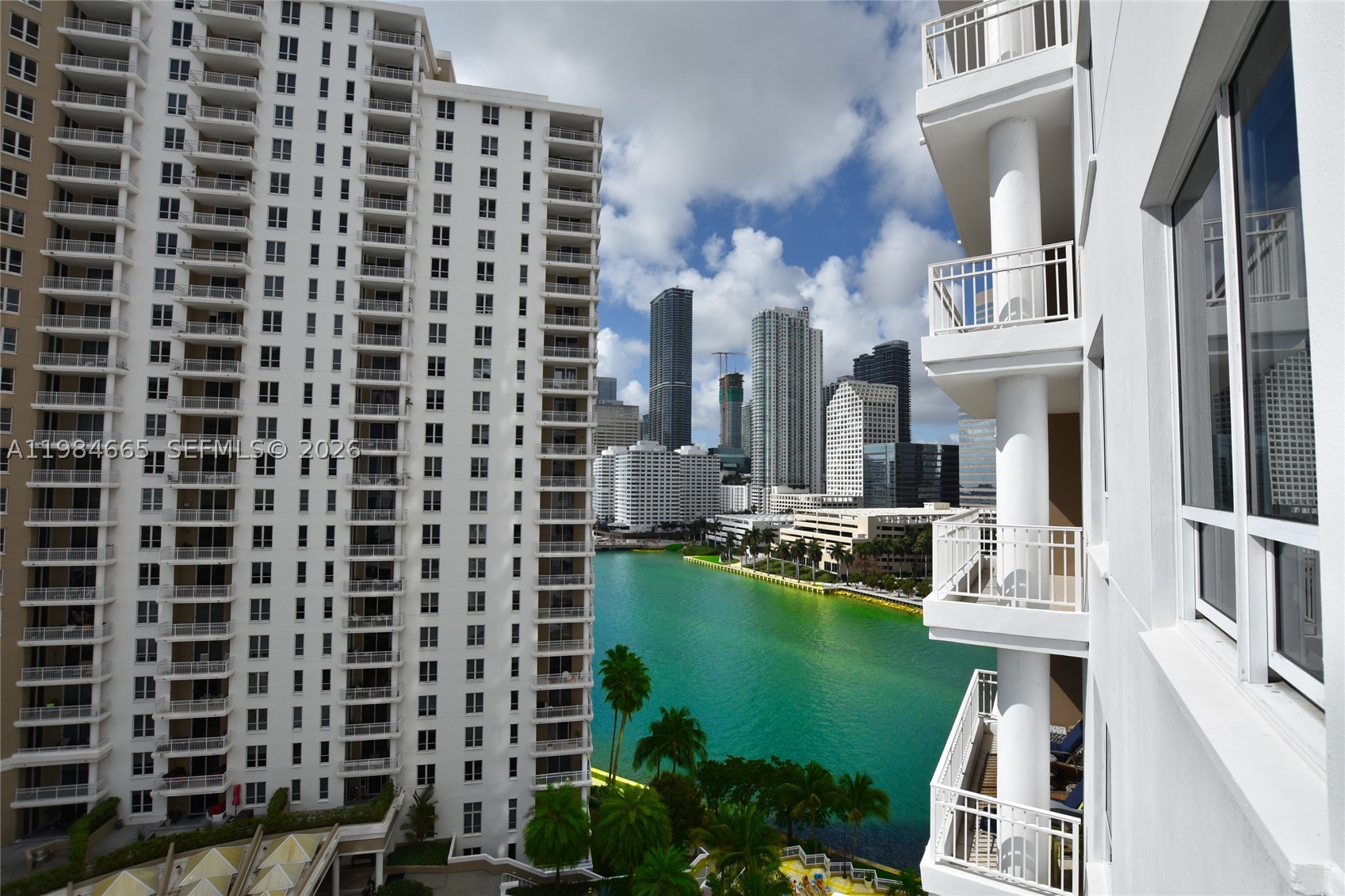 801 Brickell Key Blvd #1209, Miami FL 33131