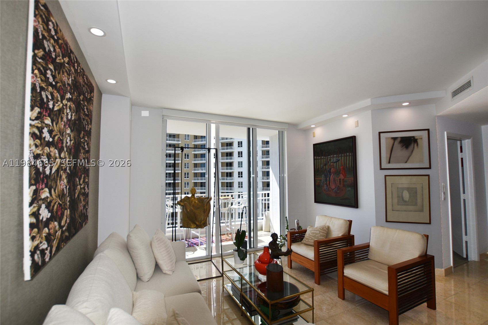 801 Brickell Key Blvd #1209, Miami FL 33131