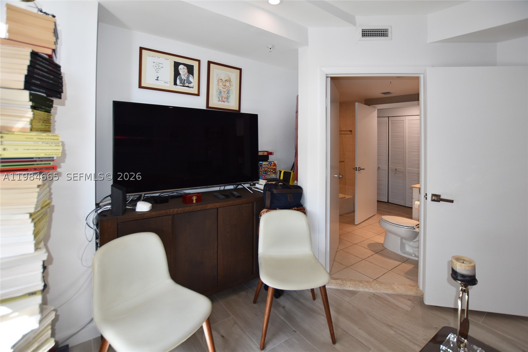 801 Brickell Key Blvd #1209, Miami FL 33131