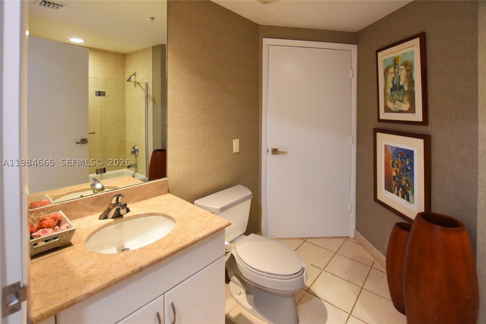 801 Brickell Key Blvd #1209, Miami FL 33131