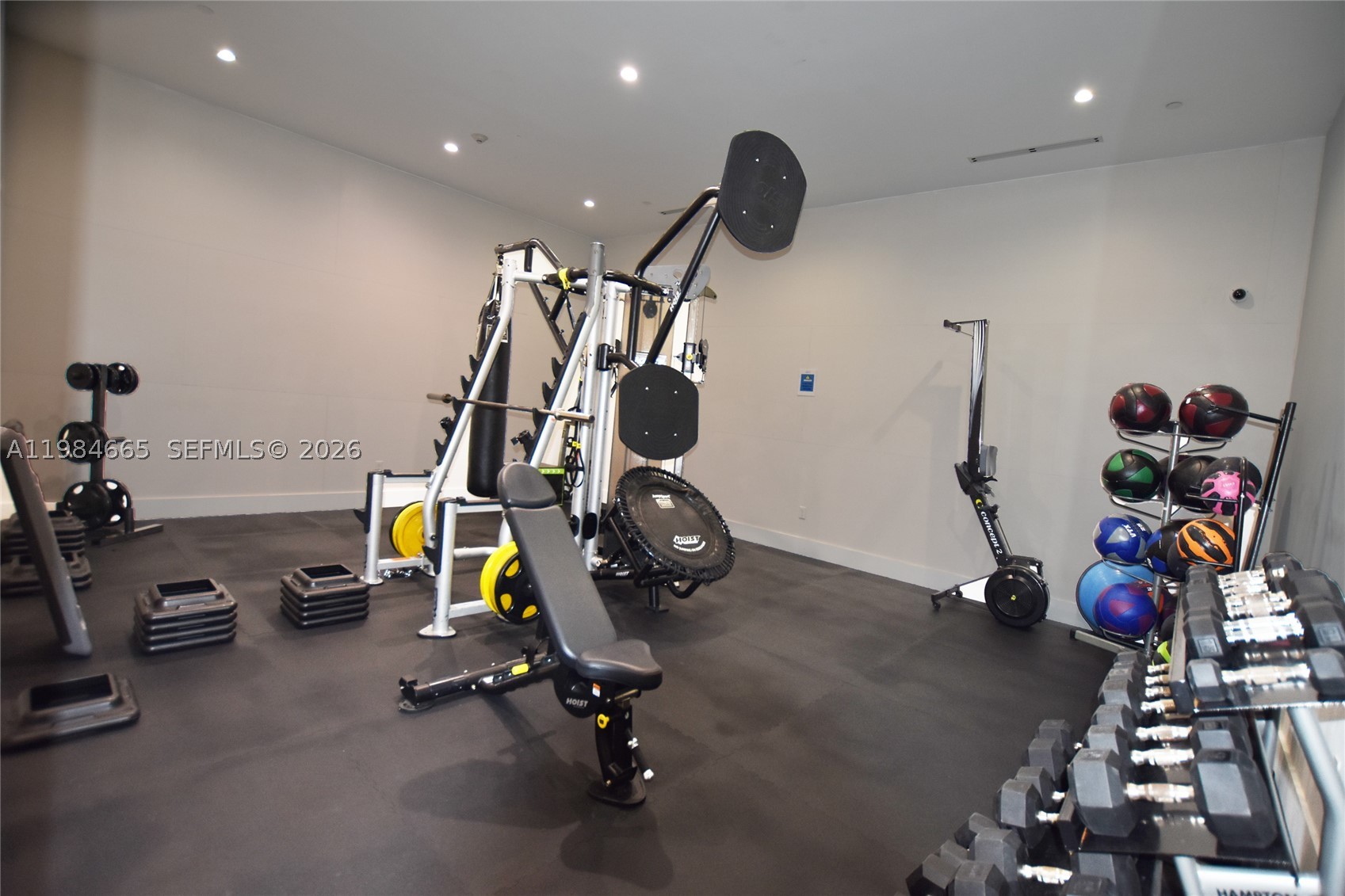 801 Brickell Key Blvd #1209, Miami FL 33131